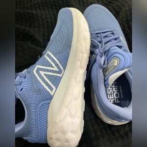 Pre-Loved New Balance Tennis